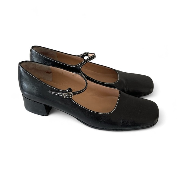 kate spade Shoes - RARE Vintage Kate Spade Black Leather Mary Jane’s Size 7